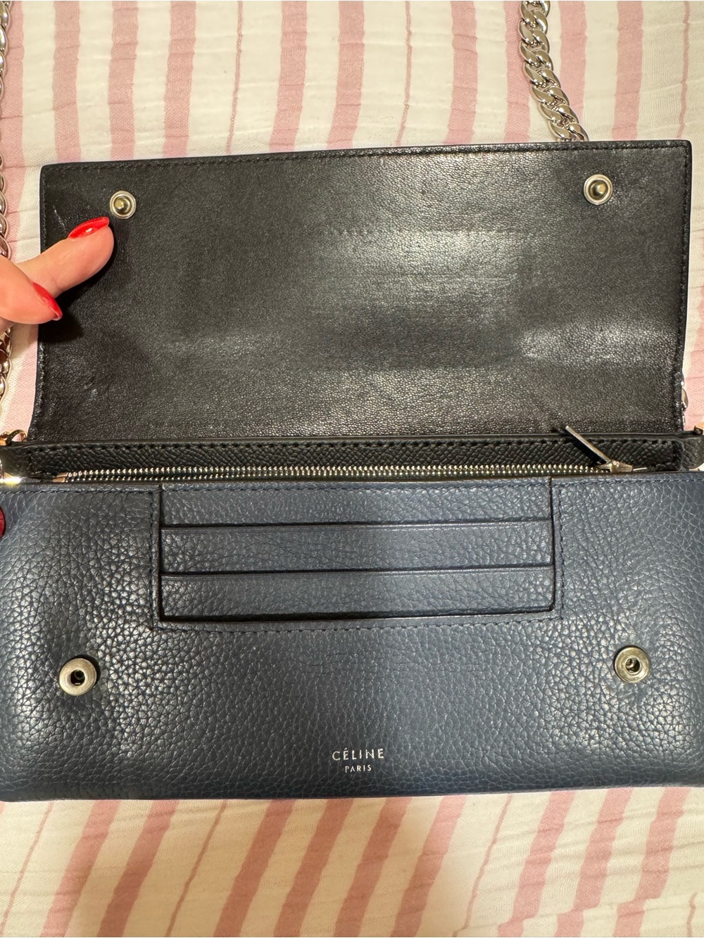 Celine long flap wallet with pebbled leather - Picture 3 of 6
